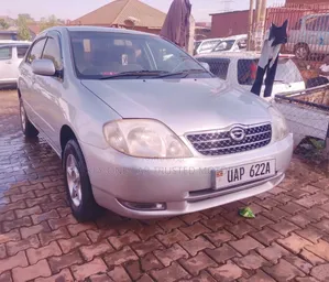 Toyota Corolla Sedan 2004 Silver