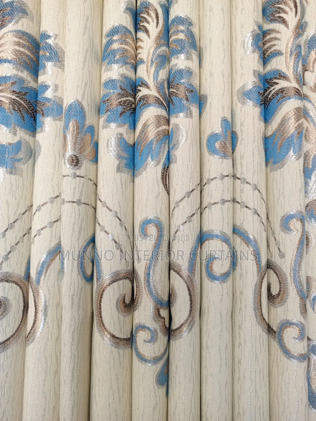 Already Made Heavy Curtains at Only 40,000 Per Meter