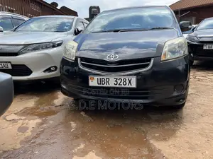 Toyota Passo Sette 1.5 FWD 2009 Black