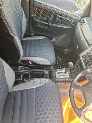 Mitsubishi Pajero IO 2004 Silver