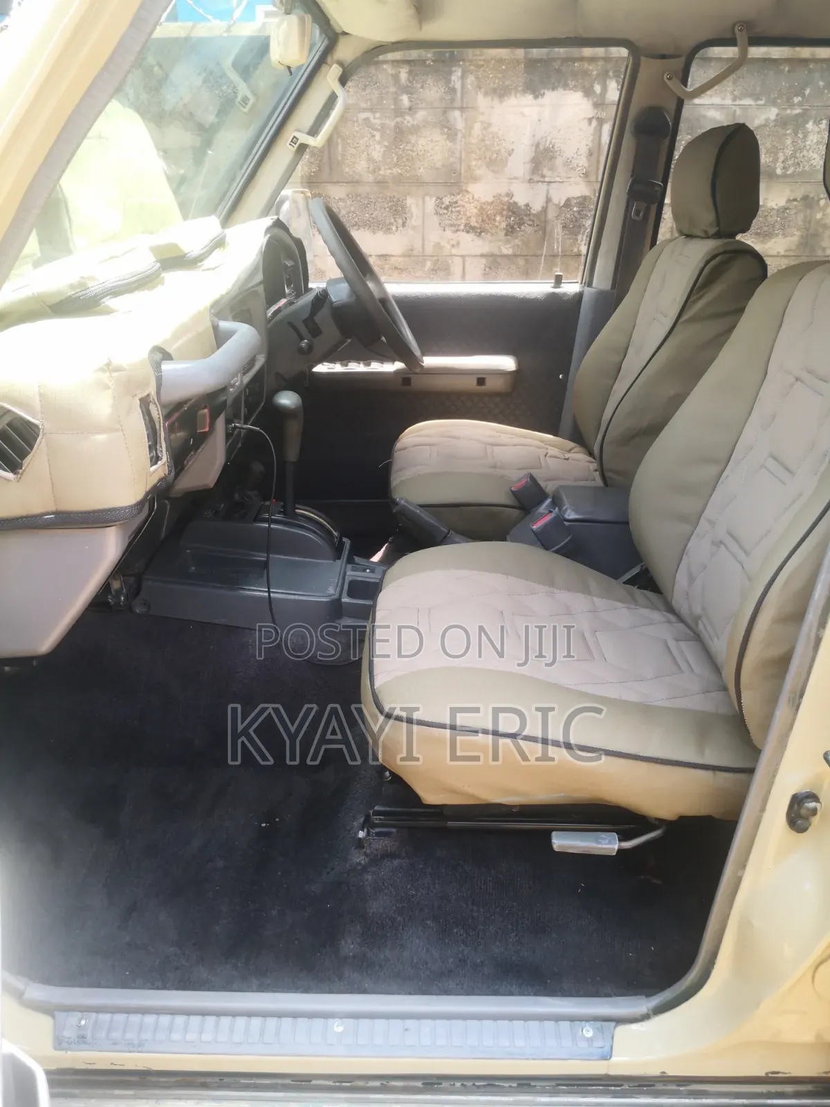 Toyota Land Cruiser 70 1994 Beige
