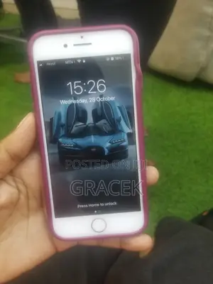 Apple iPhone 7 32 GB Gray