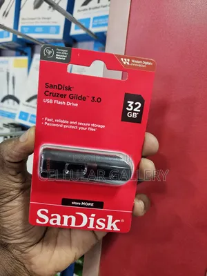 USB 3.1 Flash Drive Sandisk 32GB.