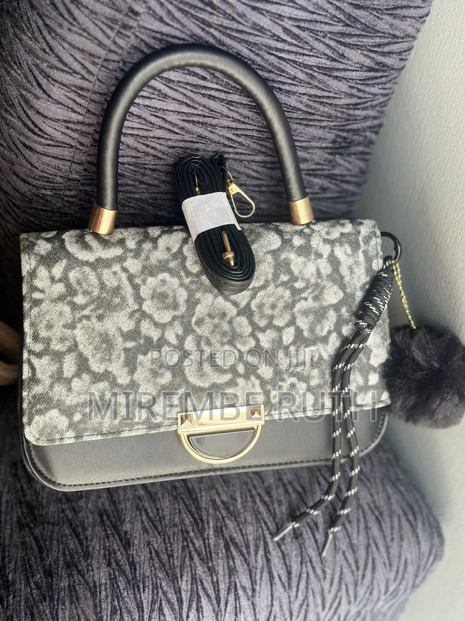 Lady Stylish Bags Available From Only