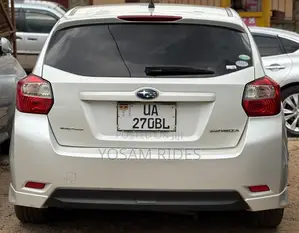 Subaru Impreza 2.0i 5-dr 2013 White
