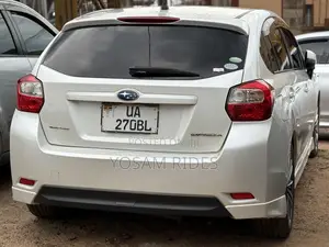 Subaru Impreza 2.0i 5-dr 2013 White