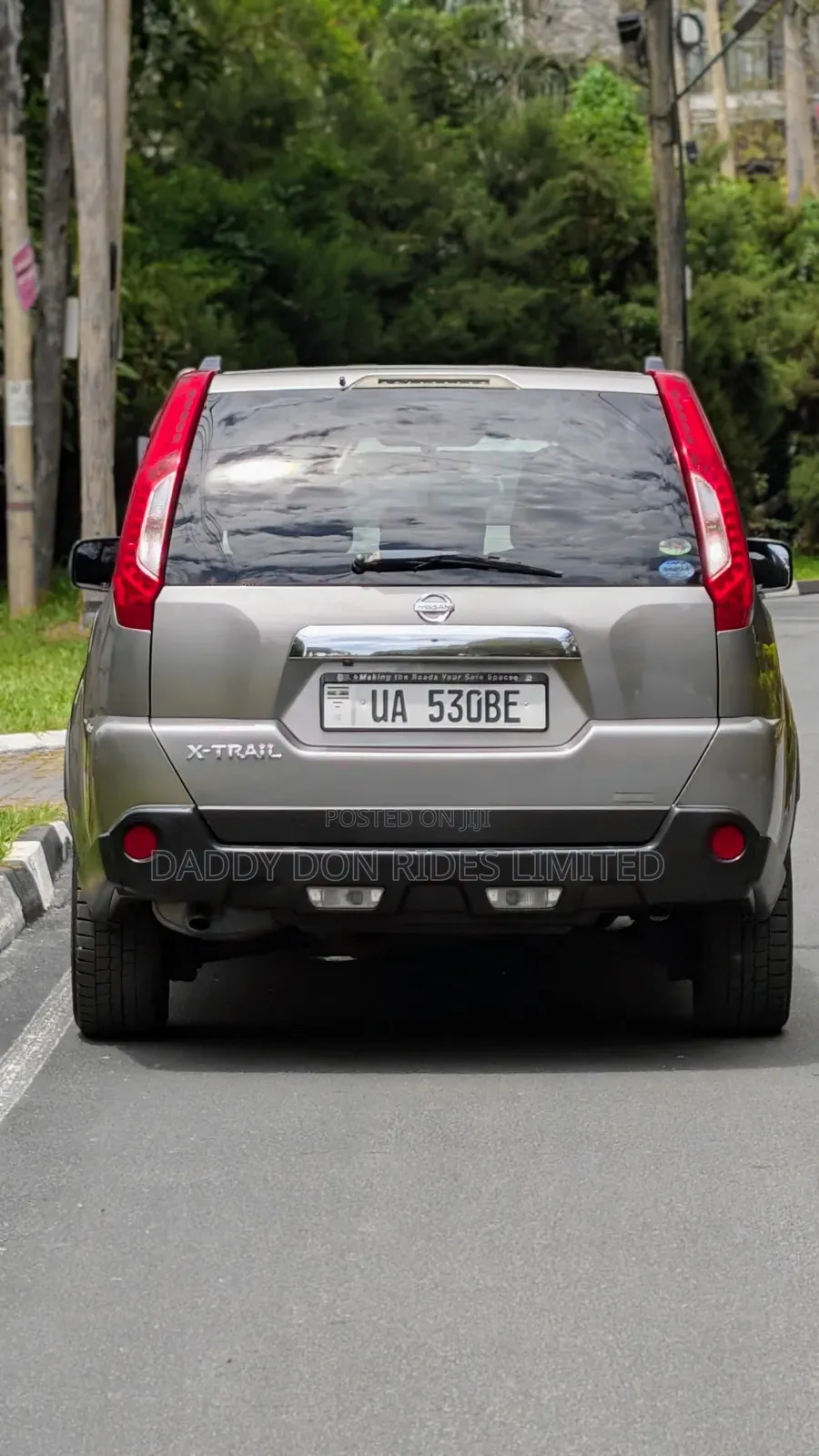 Nissan X-Trail 2011 Gray