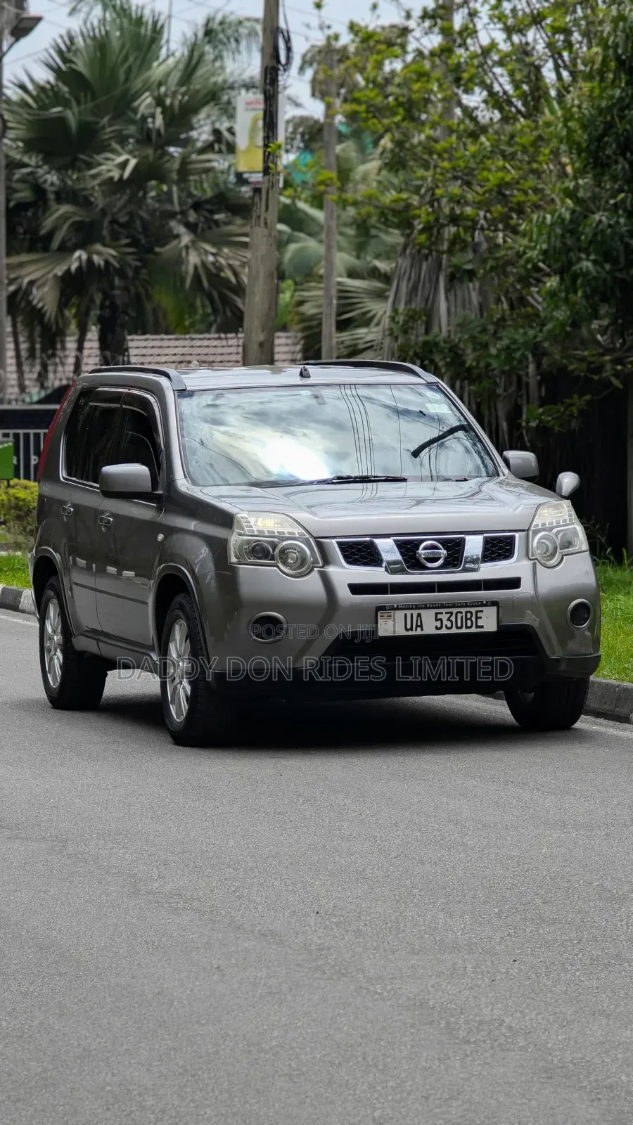Nissan X-Trail 2011 Gray
