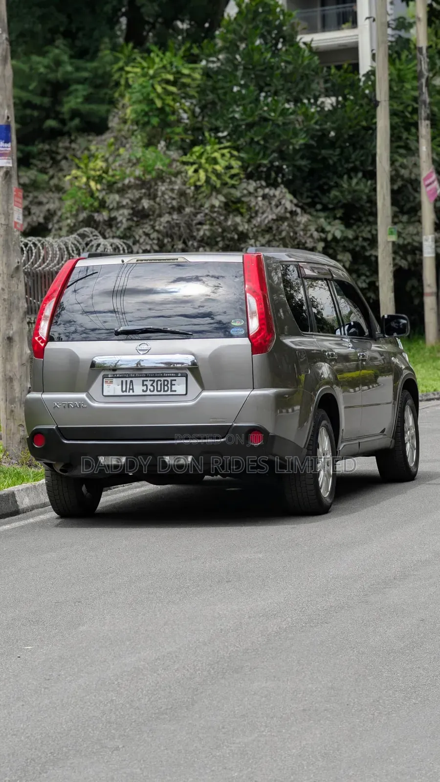 Nissan X-Trail 2011 Gray