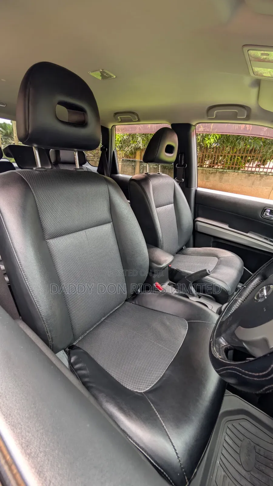 Nissan X-Trail 2011 Gray