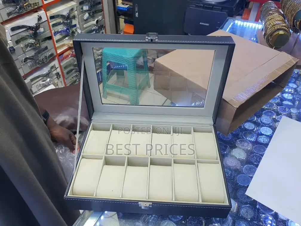 12-Slot Watch Storage Box with Clear Lid