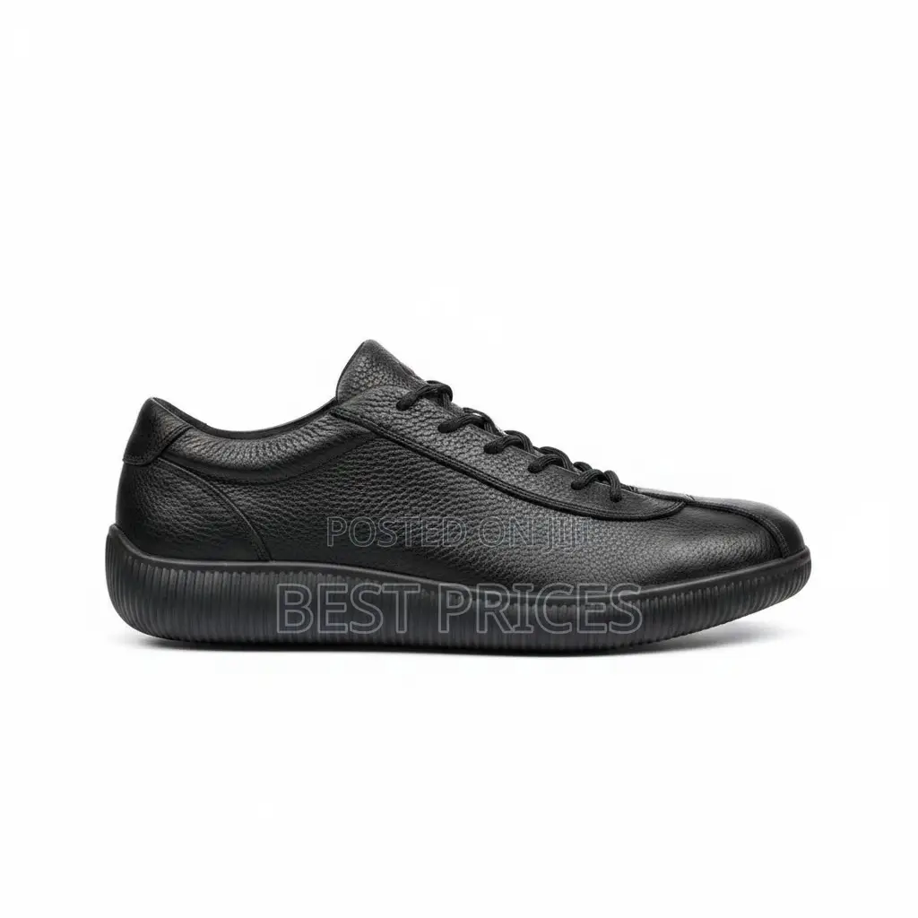 ECCO All-Black Leather Low-Top Sneaker
