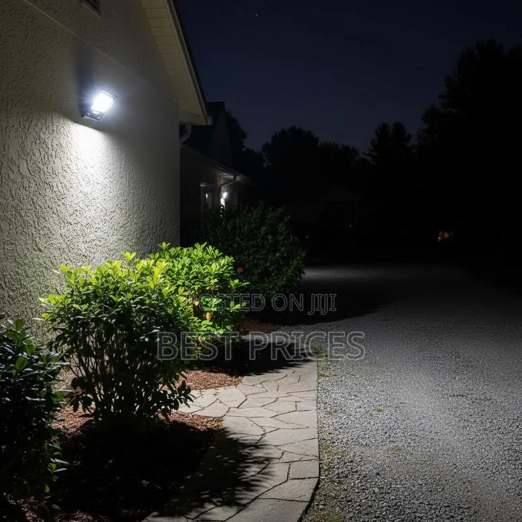 Neelux 30W LED Flood Light IP66 - White Light (Model 54-0030)
