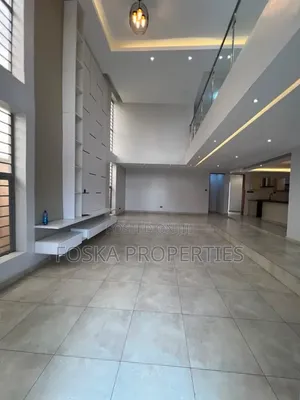 3bdrm Duplex in Makindye Estate, Central Division for rent