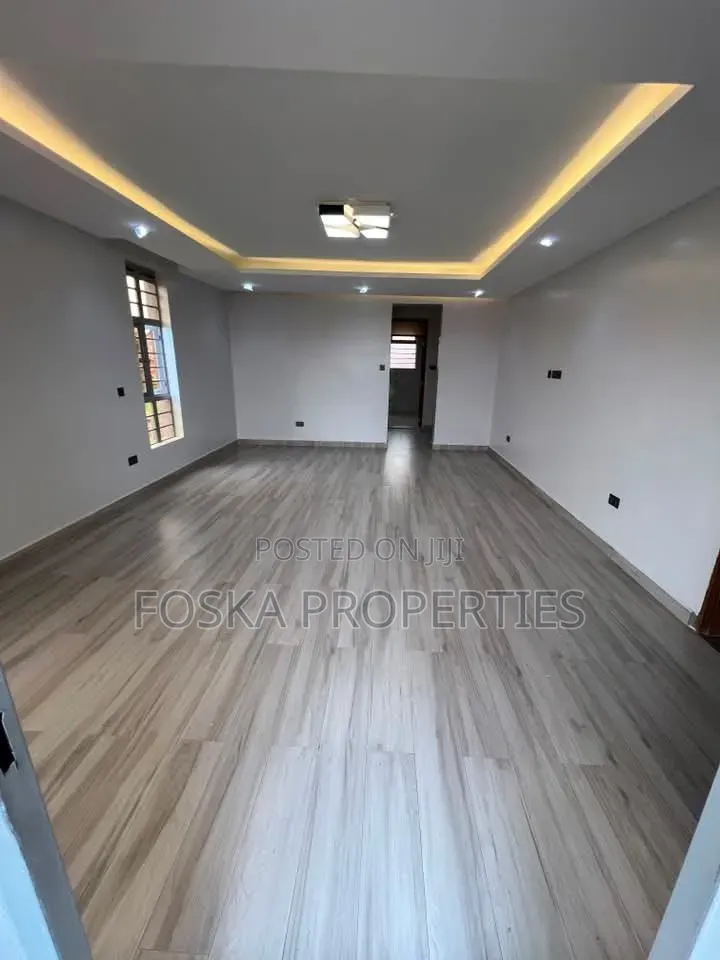 3bdrm Duplex in Makindye Estate, Central Division for rent