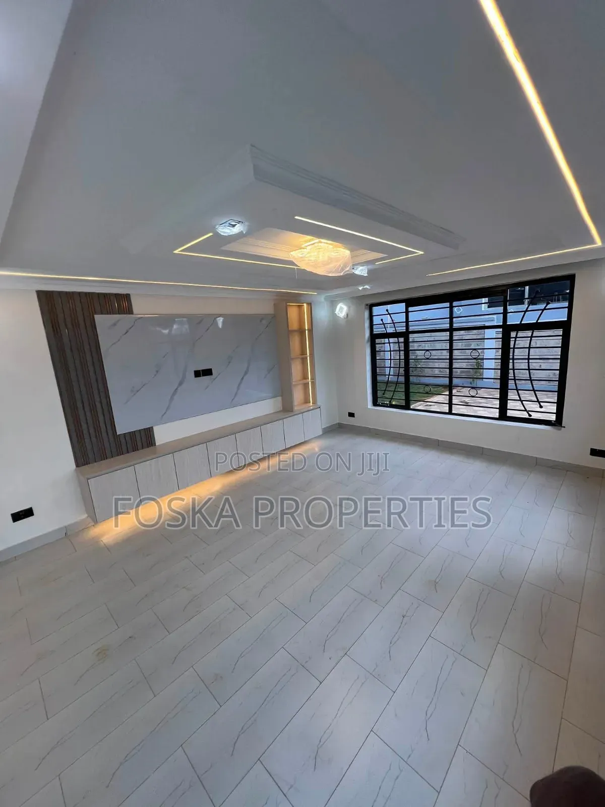 4bdrm Duplex in Kansanga, Central Division for rent