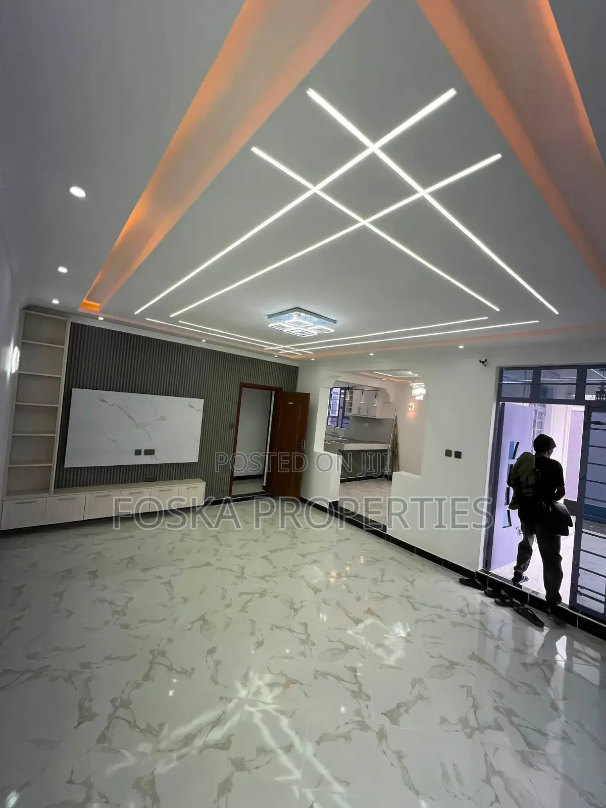 4bdrm Duplex in Kansanga, Central Division for rent