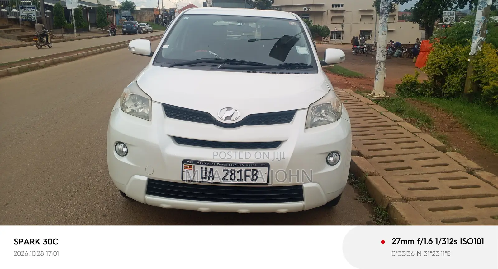 Toyota IST 2012 Pearl