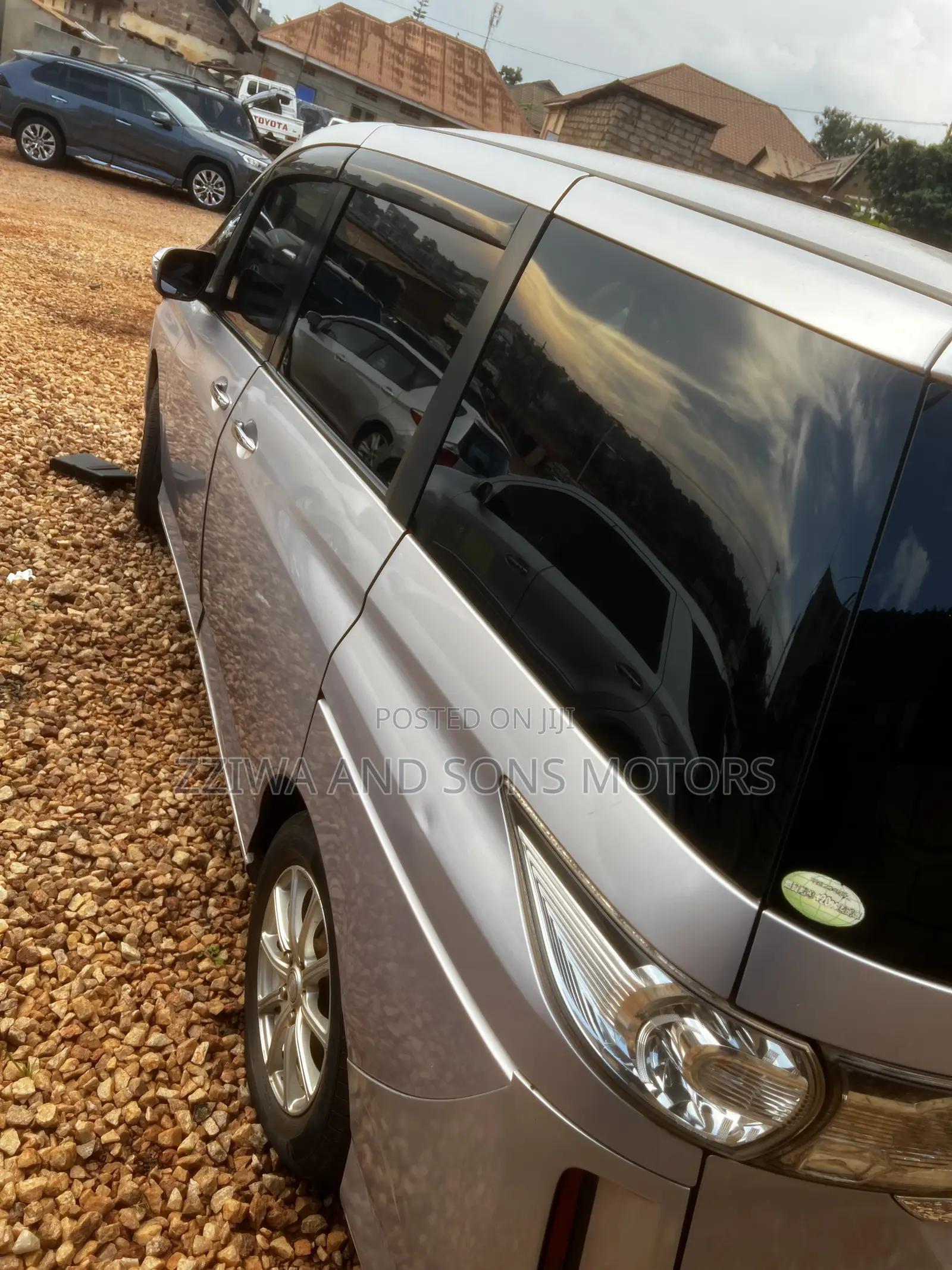 Mazda Biante 2009 Silver