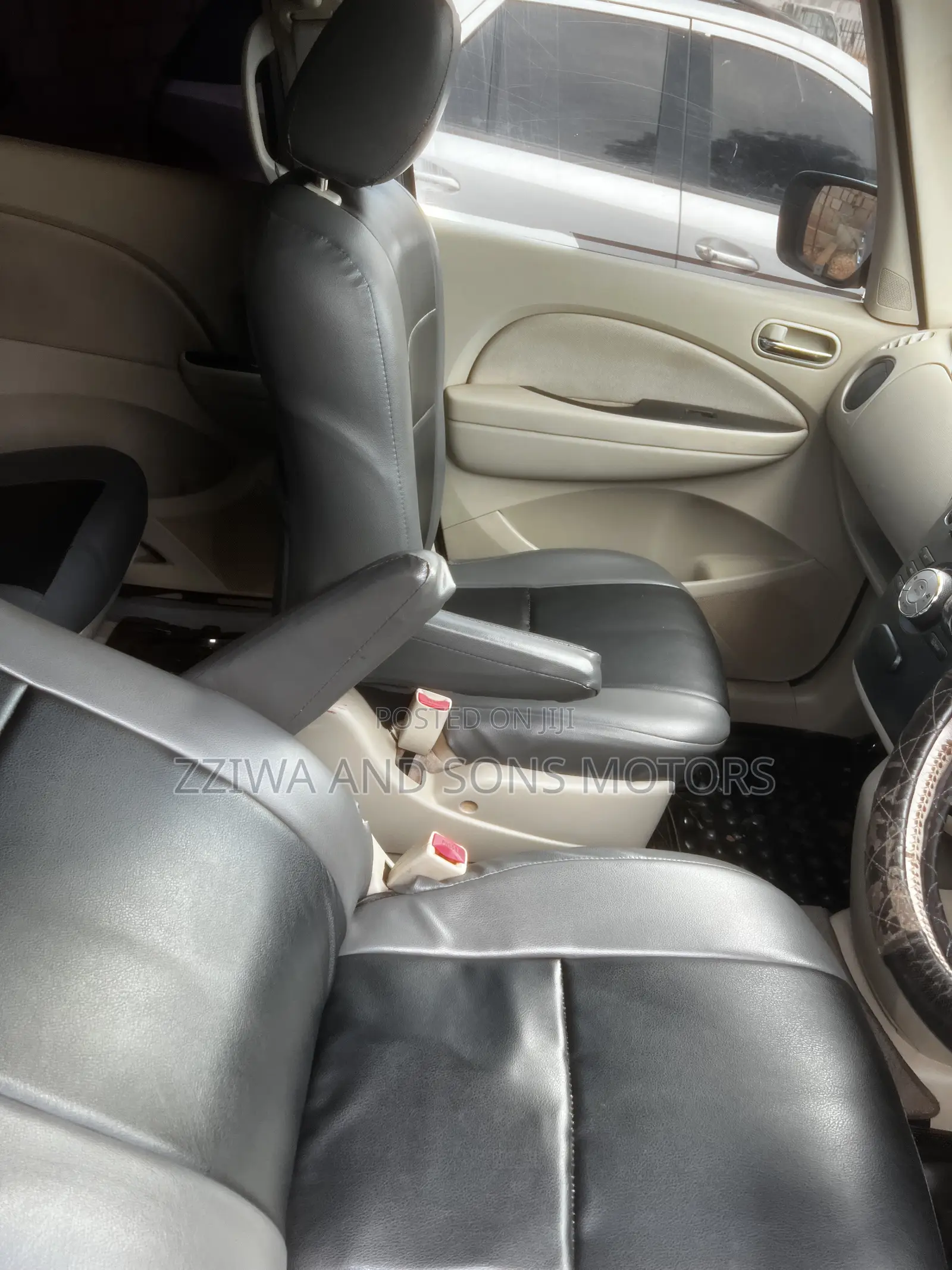 Mazda Biante 2009 Silver