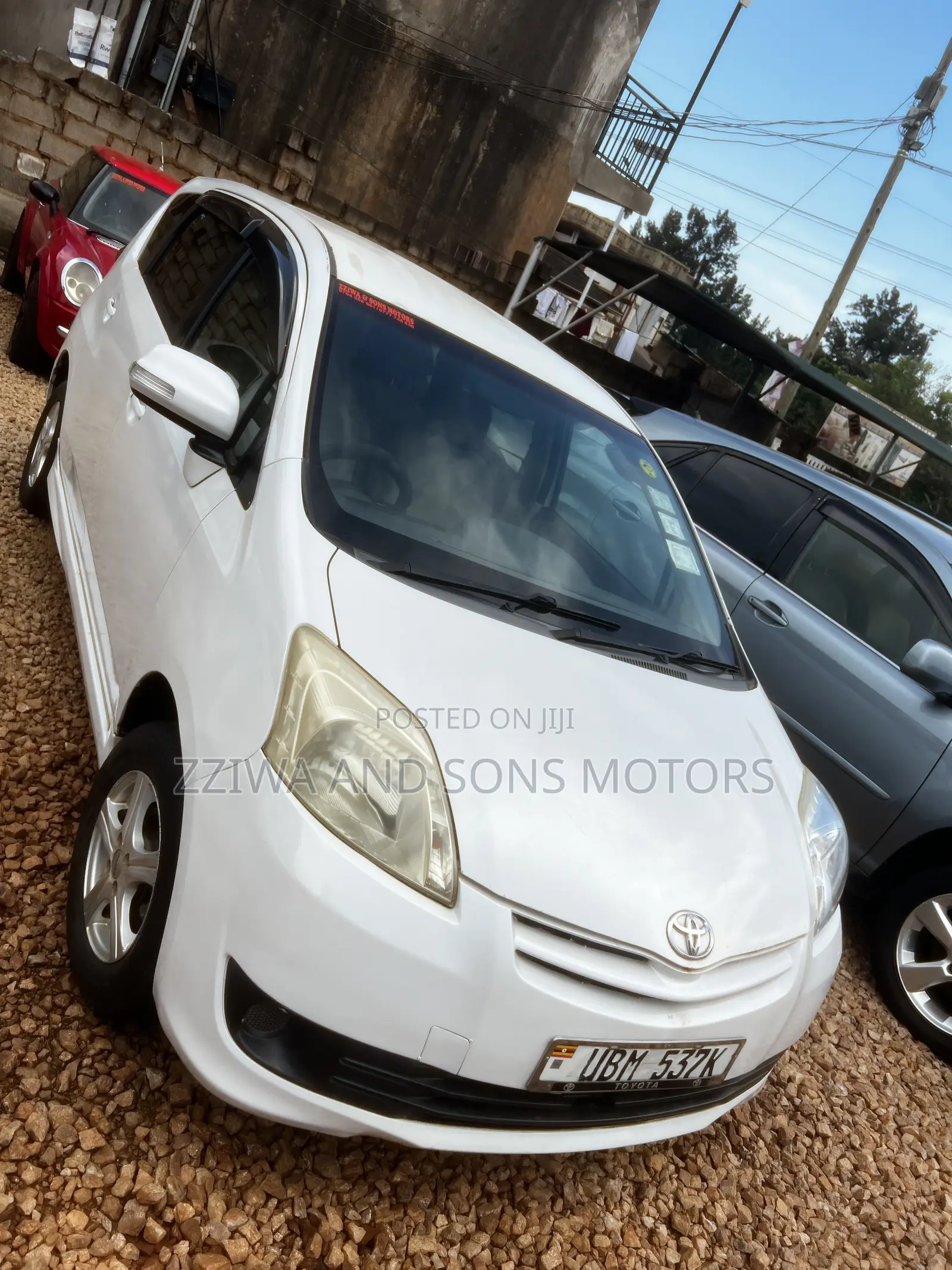 Toyota Passo Sette 2011 White