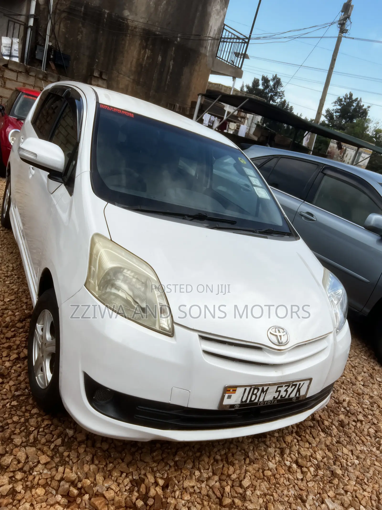 Toyota Passo Sette 2011 White