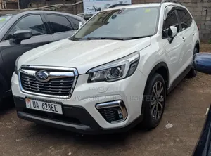 Subaru Forester Limited AWD 2019 White