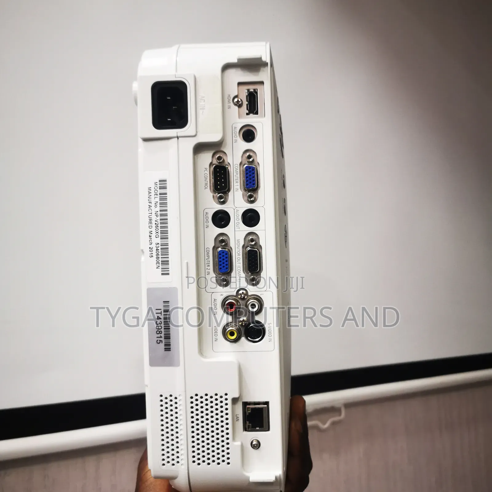NEC Projector