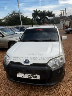 Toyota Probox 1.5 Hybrid F 2020 White