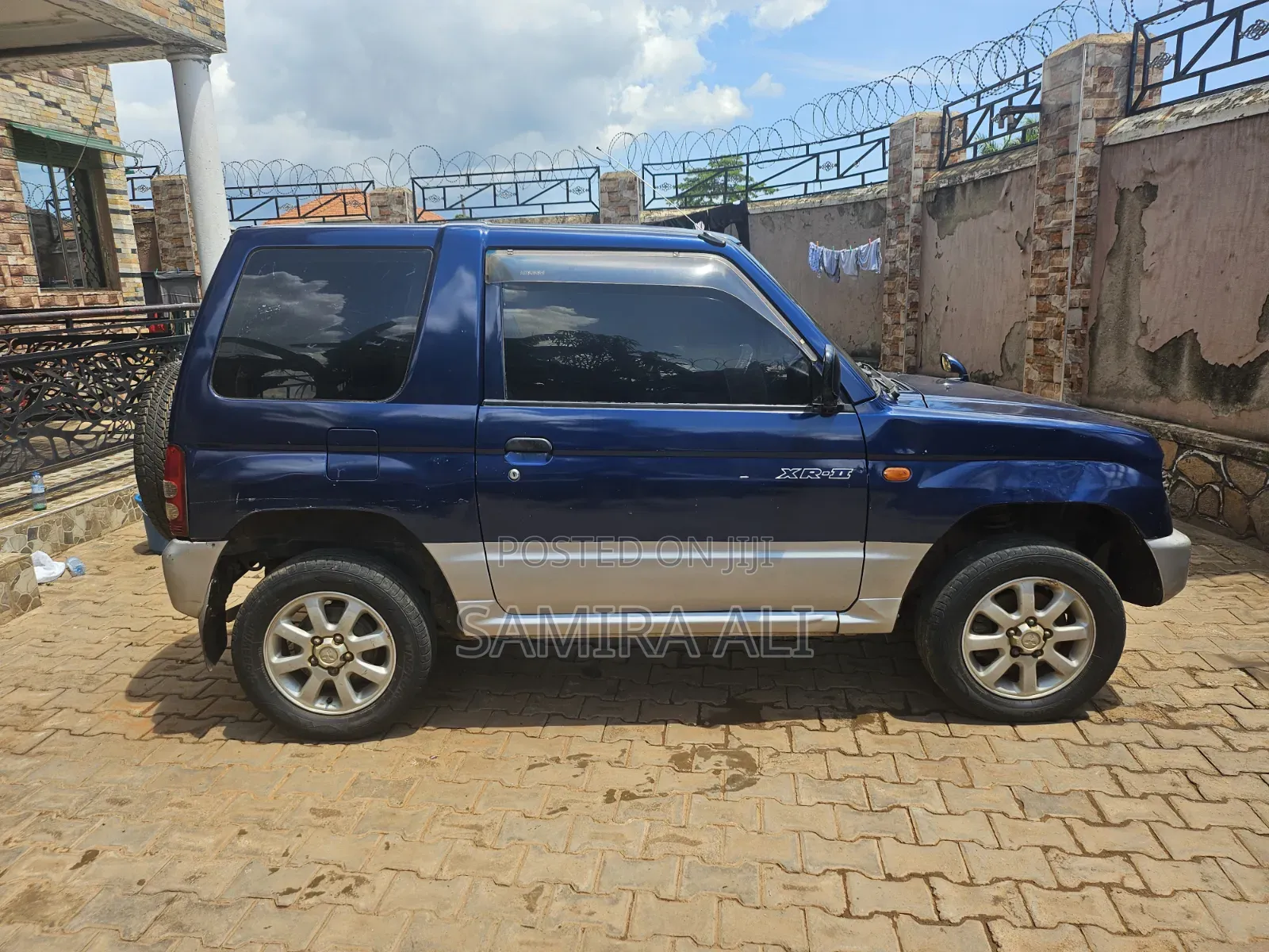 Mitsubishi Pajero 1996 Blue