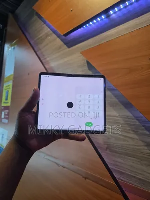 Google Pixel Fold 256 GB Black