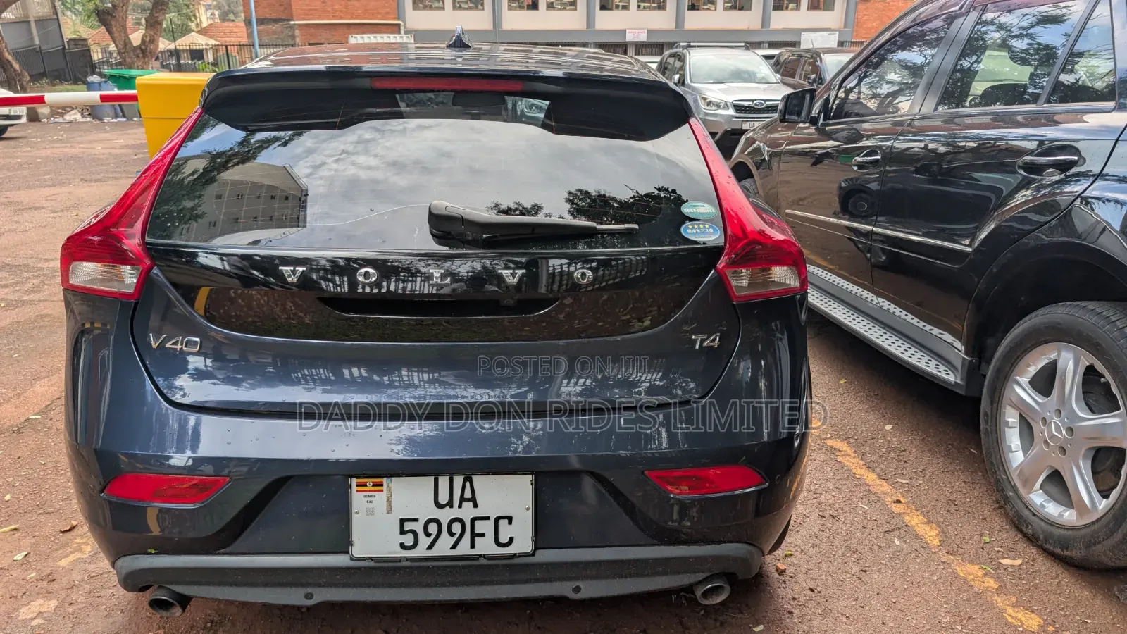 Volvo V40 2018 Blue