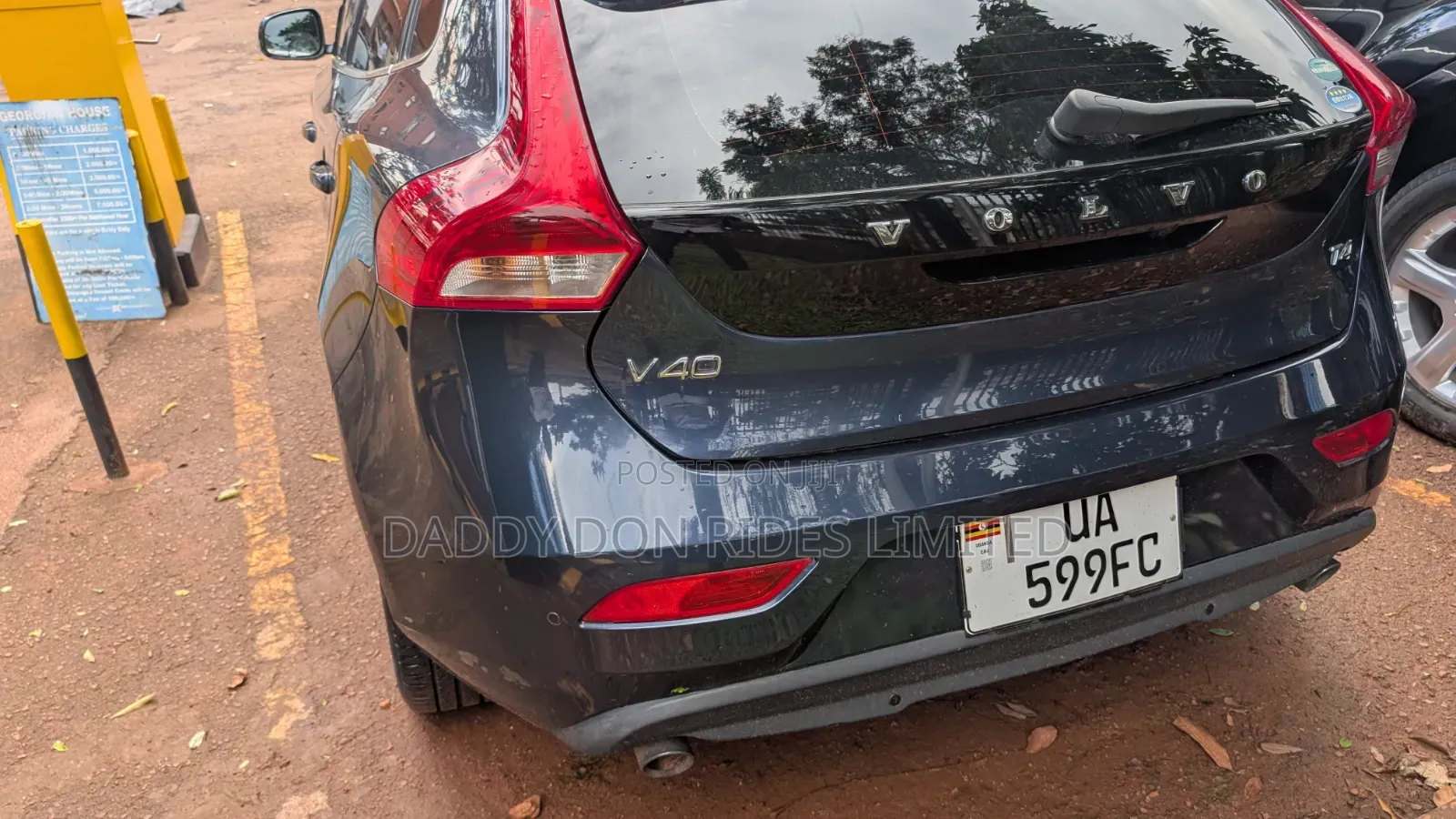 Volvo V40 2018 Blue