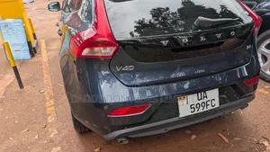 Volvo V40 2018 Blue