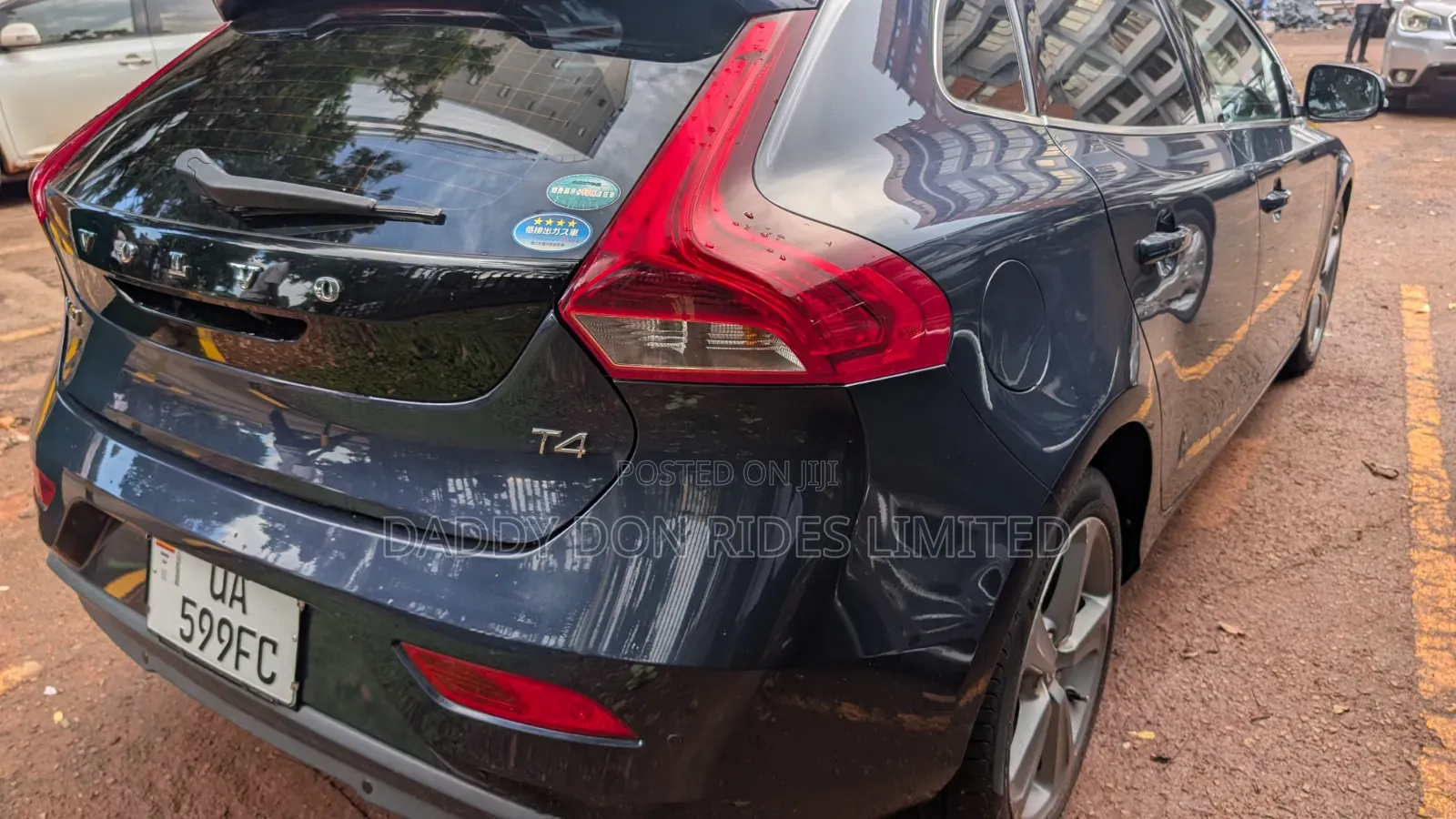 Volvo V40 2018 Blue