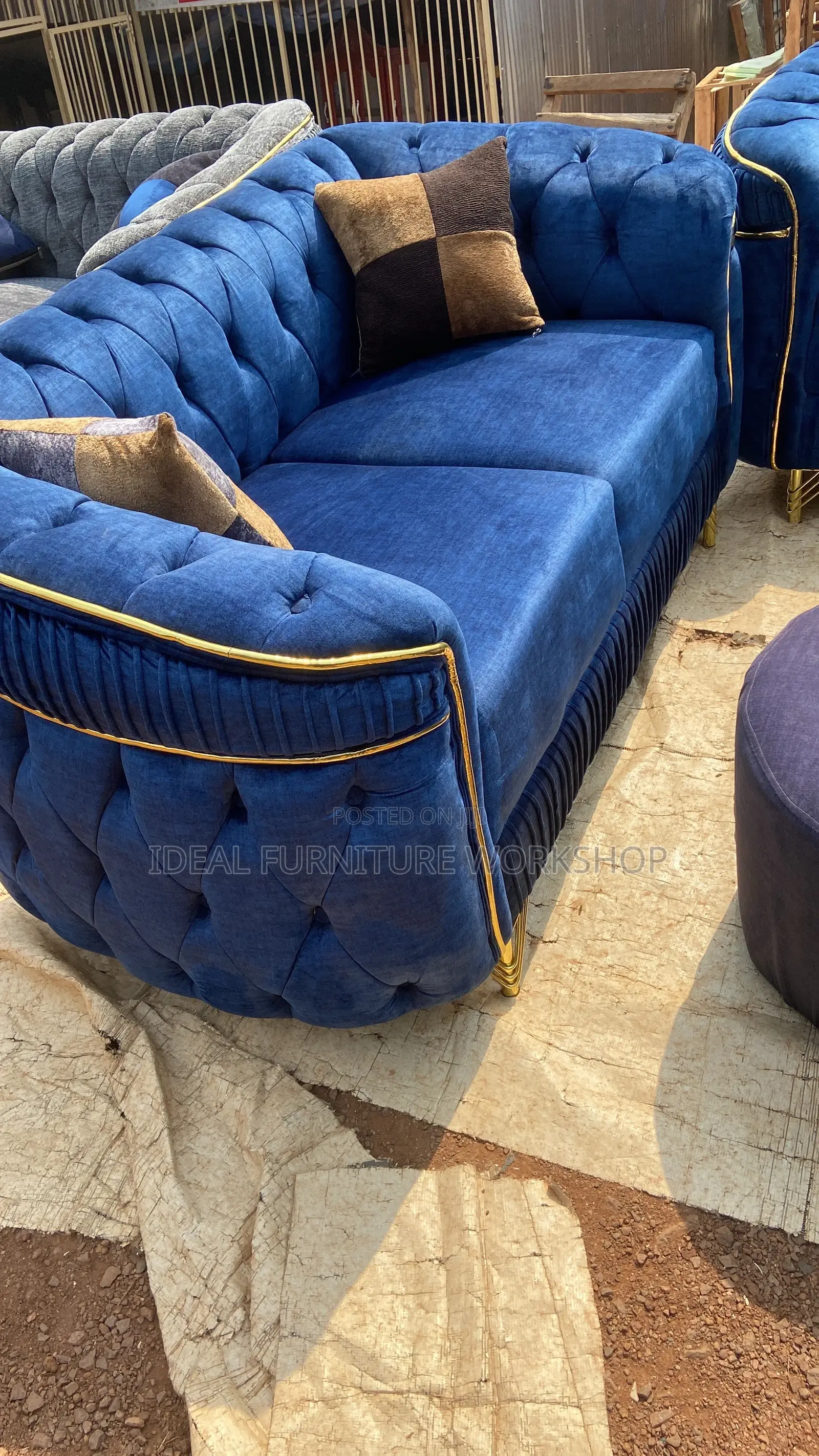 : Royal Blue Chester 7-Seater