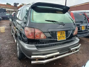 Toyota Harrier 1998 Black