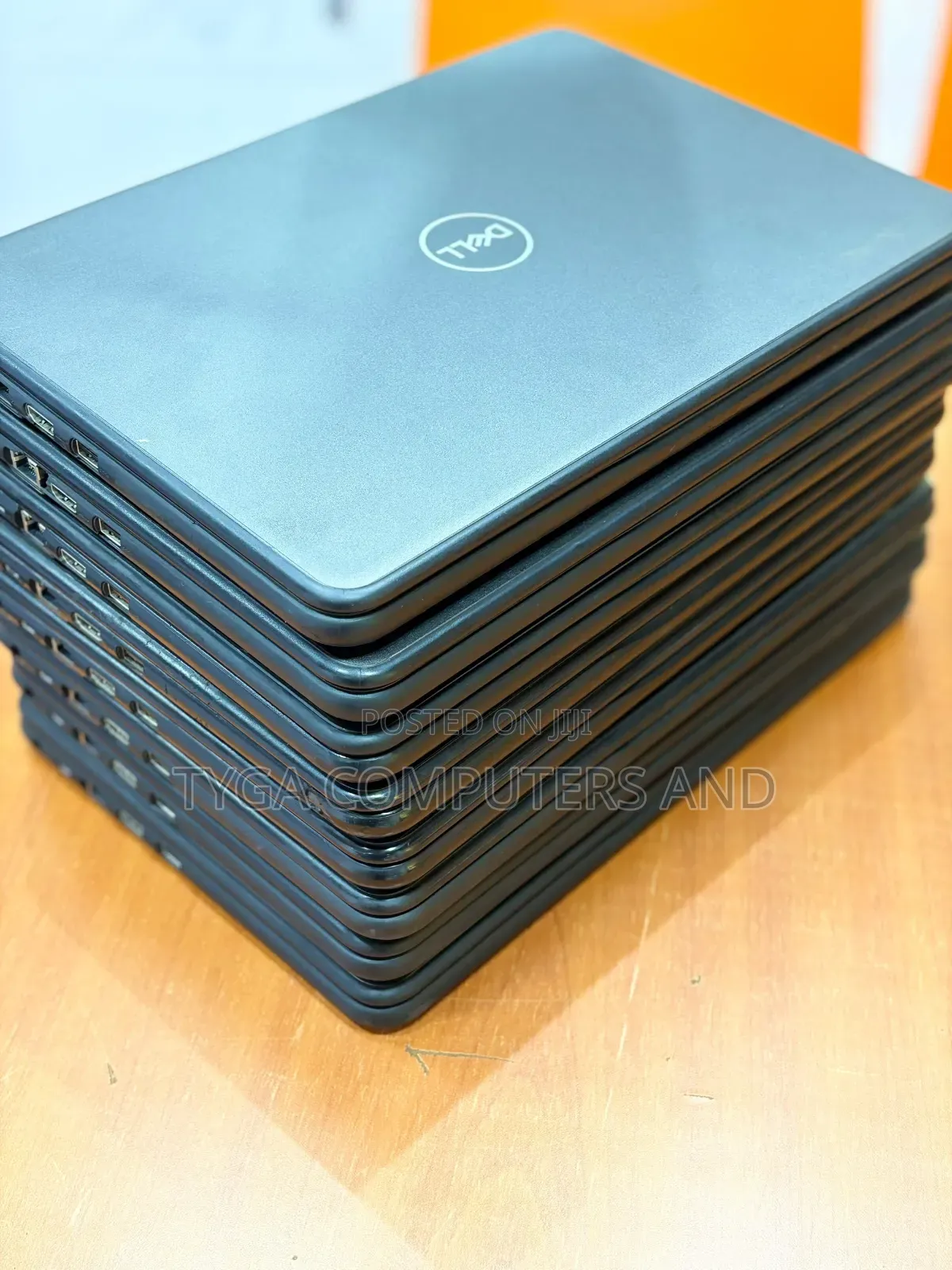 Laptop Dell Latitude 3189 4GB Intel Celeron SSD 128GB