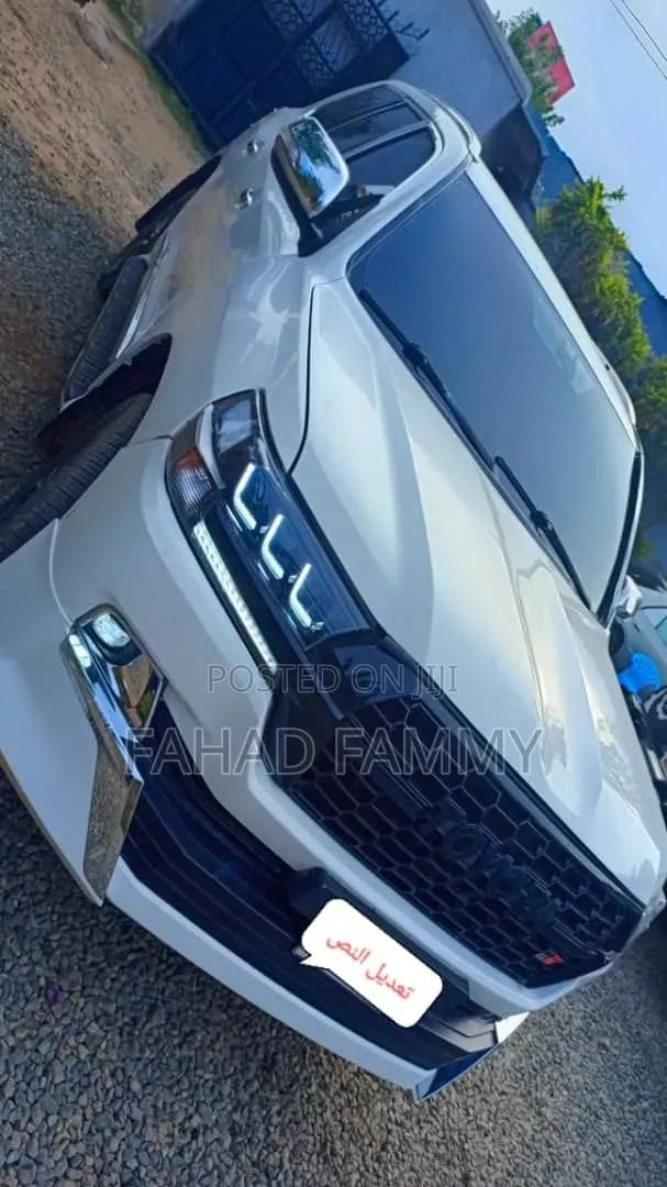 Toyota Land Cruiser Prado 4.0 Petrol GX-R 2019 White