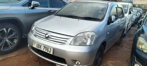 Toyota Raum 2008 Silver