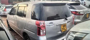 Toyota Raum 2008 Silver