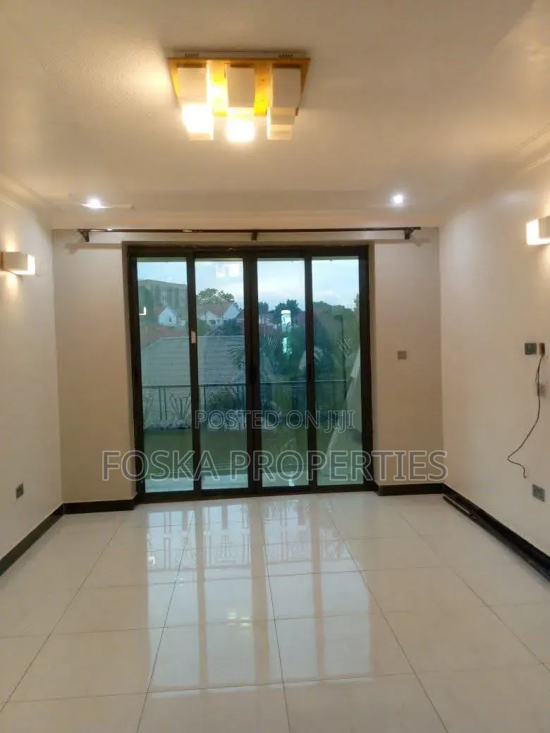 2bdrm Apartment in Kabowa Estate, Central Division for rent