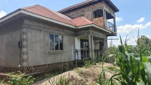 4bdrm House in Budugala Estate, Mukono TC for sale