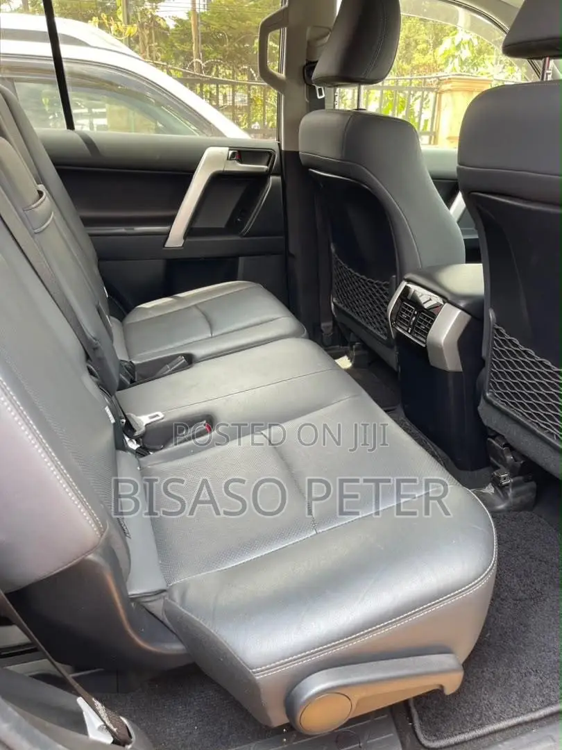 Toyota Land Cruiser Prado 2.8 2021 White