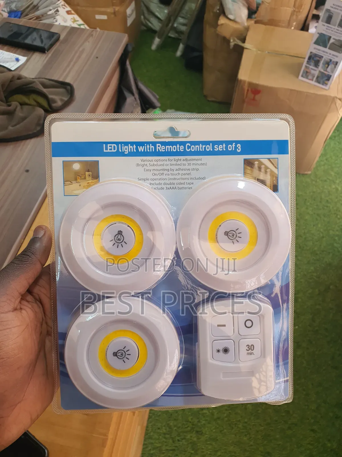LED Puck Lights With Remote Control – Set of 3