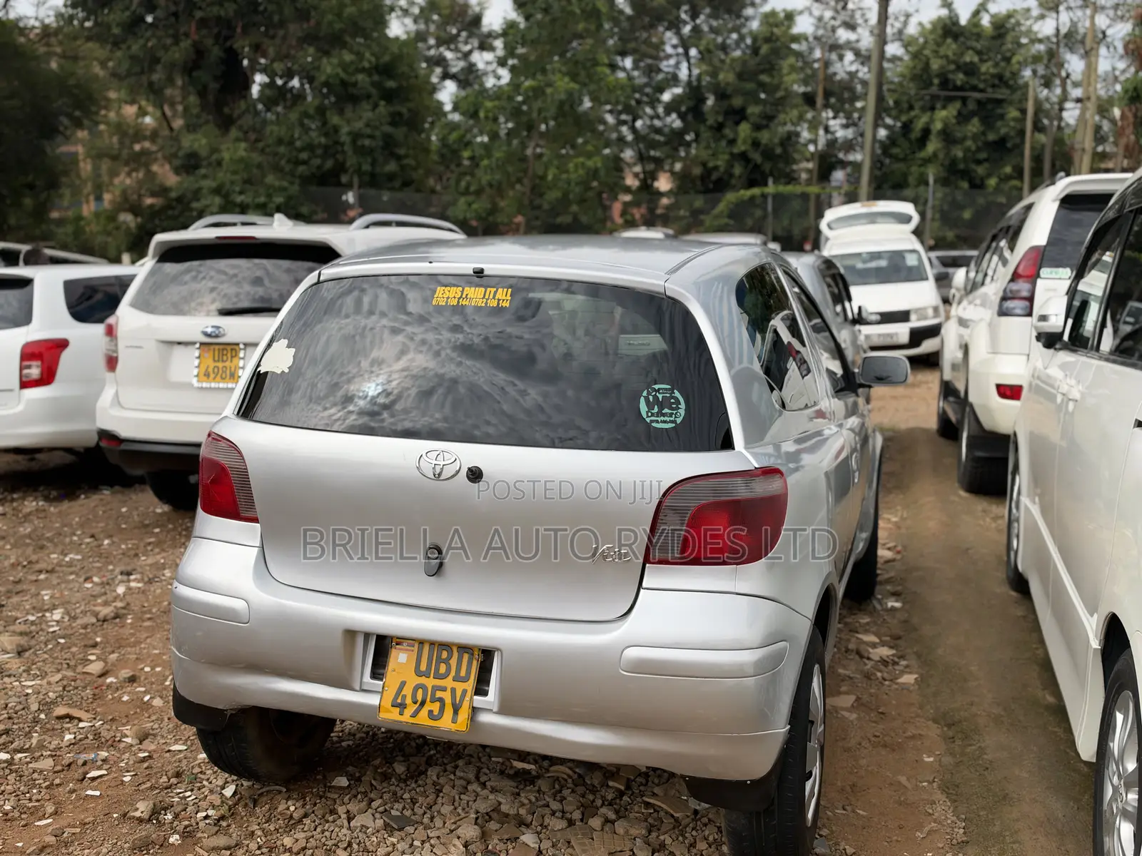 Toyota Vitz 2001 Silver