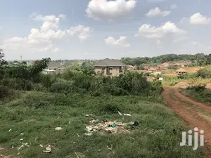 Nakwero Pretty Plot Near the Main Road for Sell