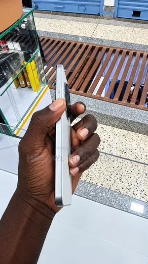 Tecno Spark 30C 128 GB White