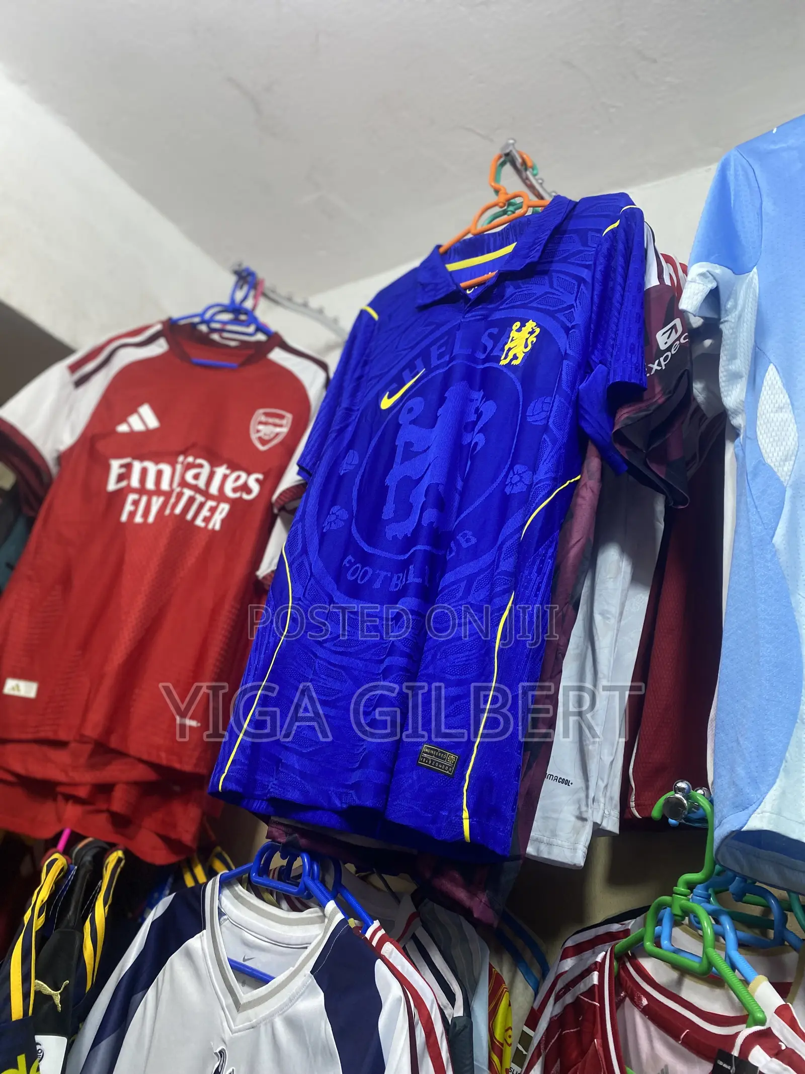 Gil Jersey Hub