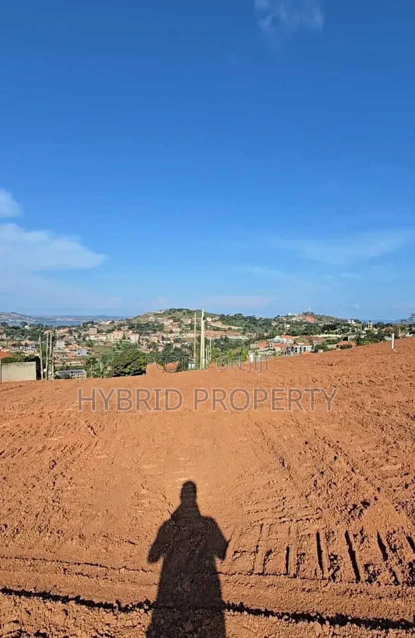 Prime Plots for Sale at Bwebajja Akright Diplomatic Lake View Estate